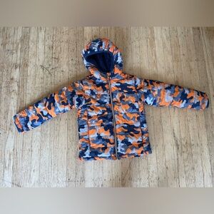 Lands' End Camouflage puffy sherpa lined thumbhole coat